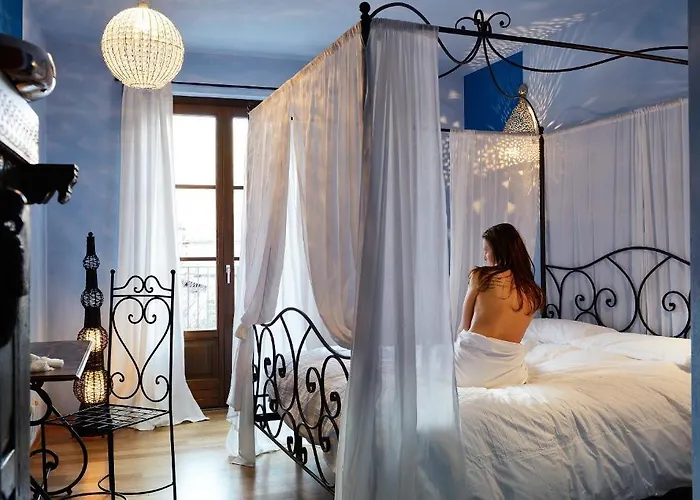 Passepartout לינה וארוחת בוקר 3*